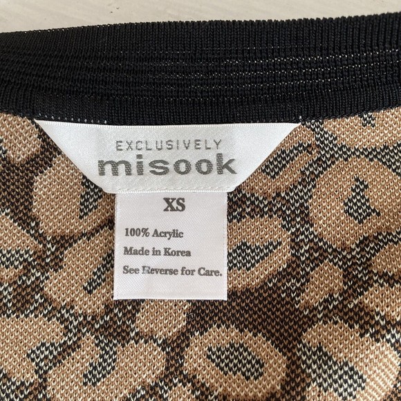 Exclusively Misook Animal Print Full Zip Knit Jacket Size XS Leopard Print - Picture 12 of 12
